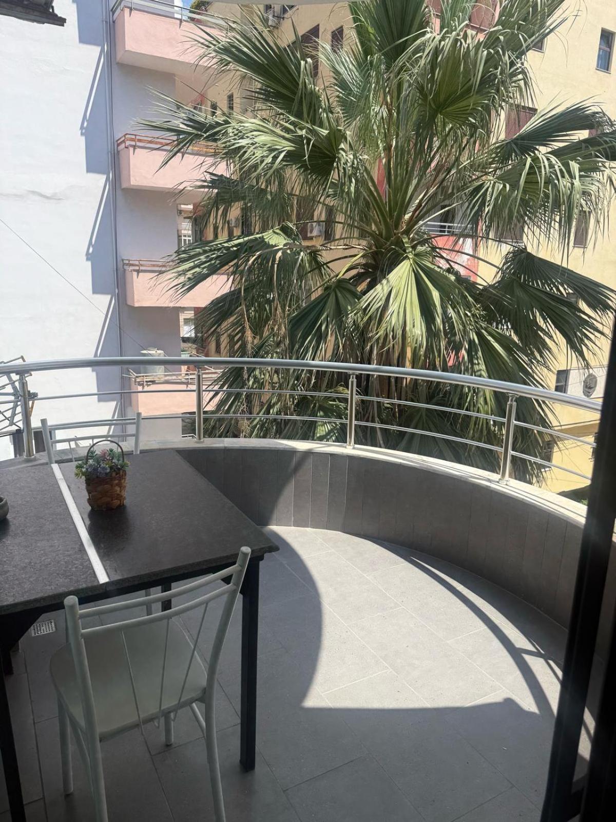 Apartments Next To The Beach In Durrës Extérieur photo