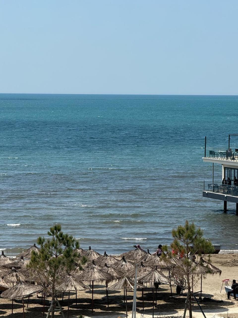 Apartments Next To The Beach In Durrës Extérieur photo