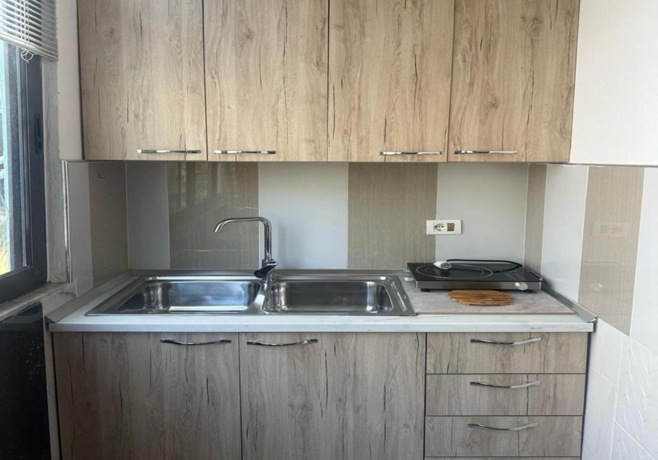 Apartments Next To The Beach In Durrës Extérieur photo